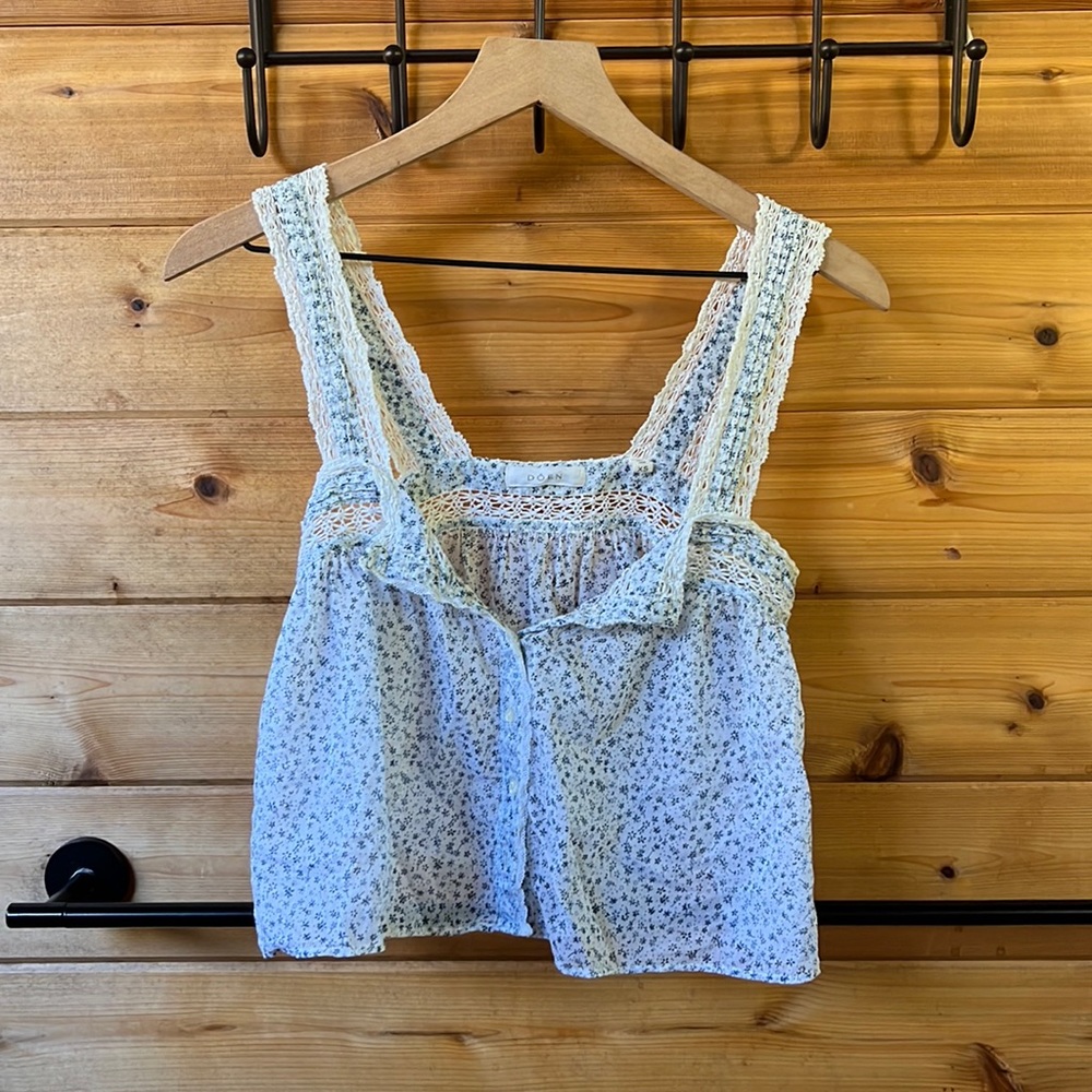 doen tank top